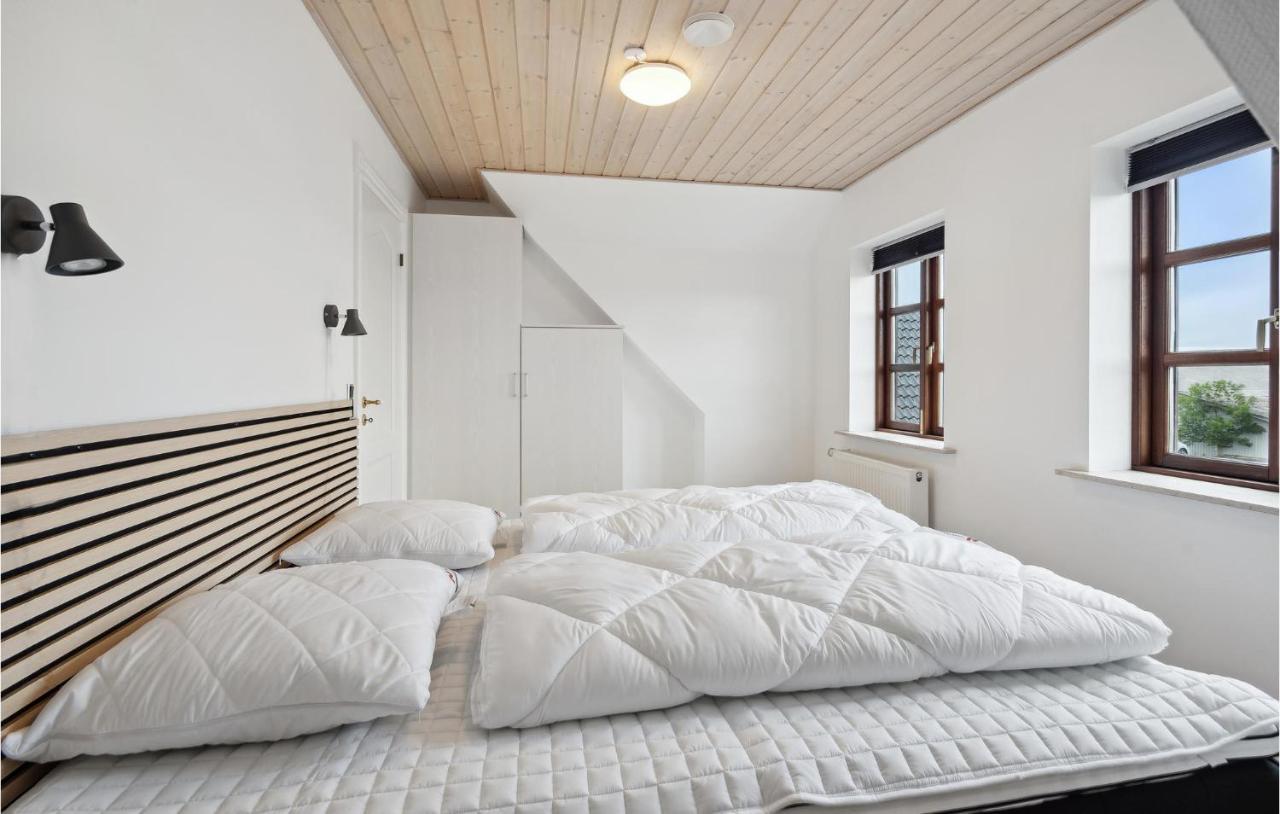 Amazing Home In Spjald With Wifi Exterior foto